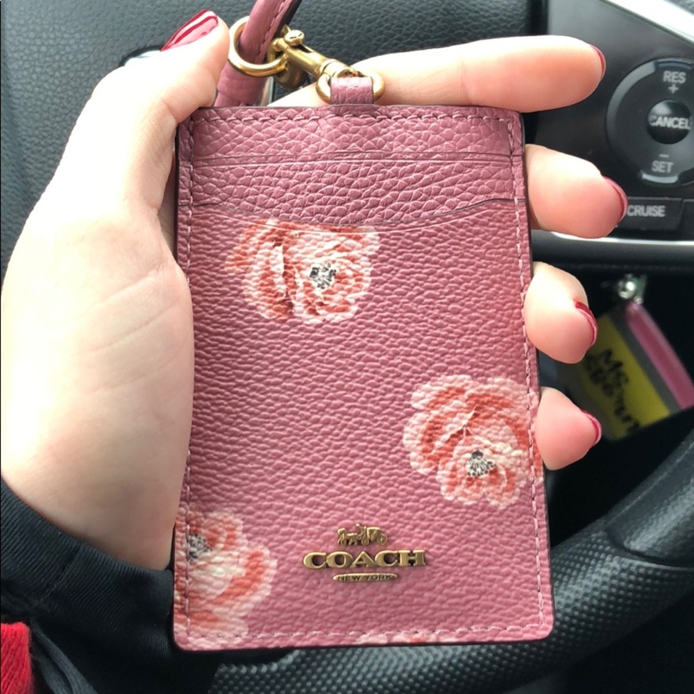 Coach I’d holder and lanyard